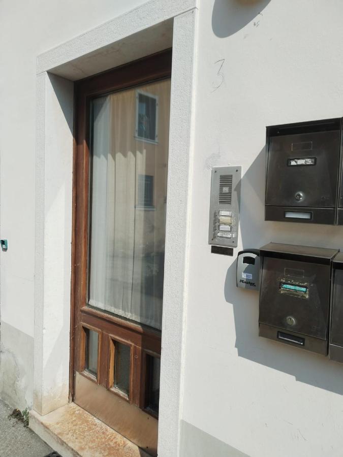 Il Vicolo_Carinissimo Appartamento In Centro Storico, Zona Giorno Mansardata Μπελούνο Εξωτερικό φωτογραφία
