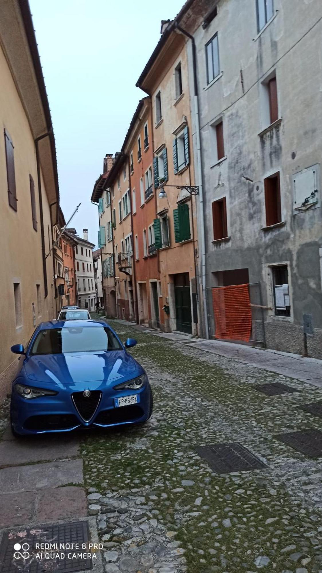 Il Vicolo_Carinissimo Appartamento In Centro Storico, Zona Giorno Mansardata Μπελούνο Εξωτερικό φωτογραφία